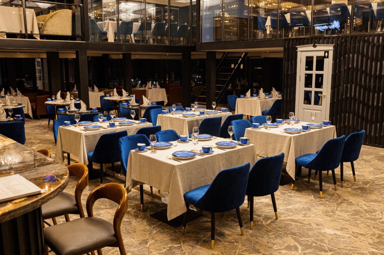 Orient Hotel Bishkek Exterior photo